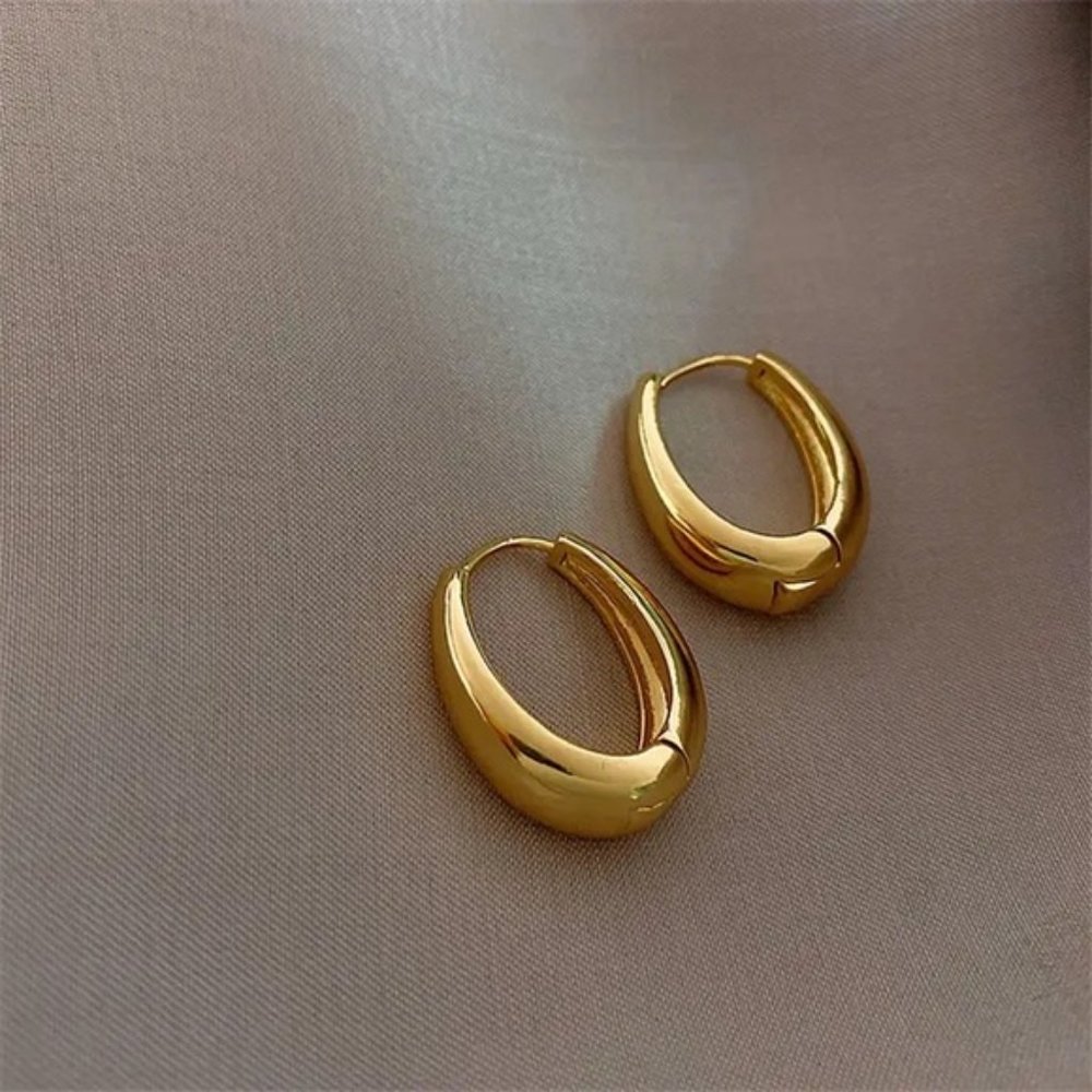 14K Gold filled hoop earrings - Picture 2 of 5